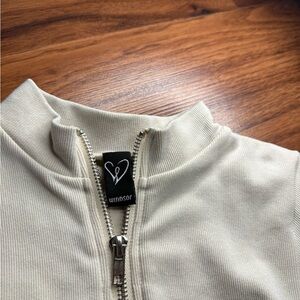 Windsor Off-White Ribbed Zip-Up Top